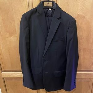 Boys size 12 Class Club suit excellent condition